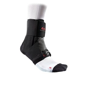 MCDAVID LIGHT ANKLE BRACE WITH FIGURE-8 STRAP FEKETE