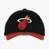 MITCHELL & NESS MIAMI HEAT WOOL 2 TONE REDLINE SNAPBACK BLACK / RED