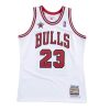 MITCHELL & NESS NBA Authentic Jersey Chicago Bulls 1998-99 Michael Jordan L
