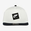 JORDAN PRO JUMPMAN CLASSICS SNAPBACK CAP WHITE/BLACK/BLACK/BLACK