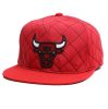 MITCHELL & NESS CHICAGO BULLS QUILTED TASLAN SNAPBACK RED