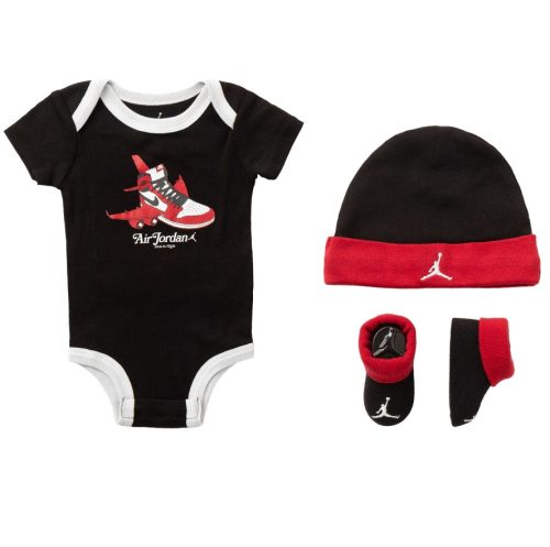 JORDAN AJ1 FIRST IN FLIGHT HAT/BODYSUIT/BOOTIE SET 3PC BLACK