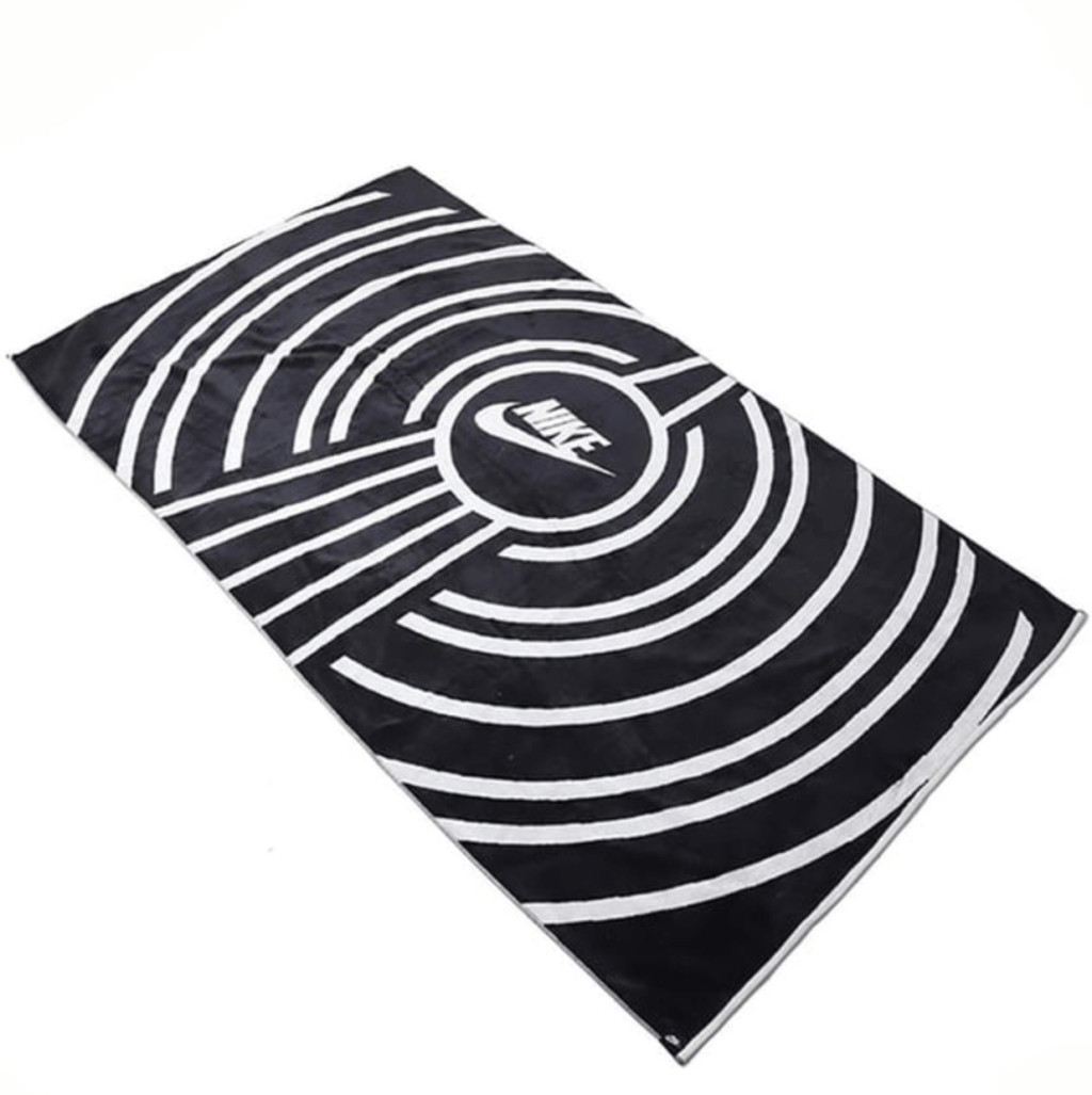 Nike Oversized Beach Towel Retro Black/White ONE